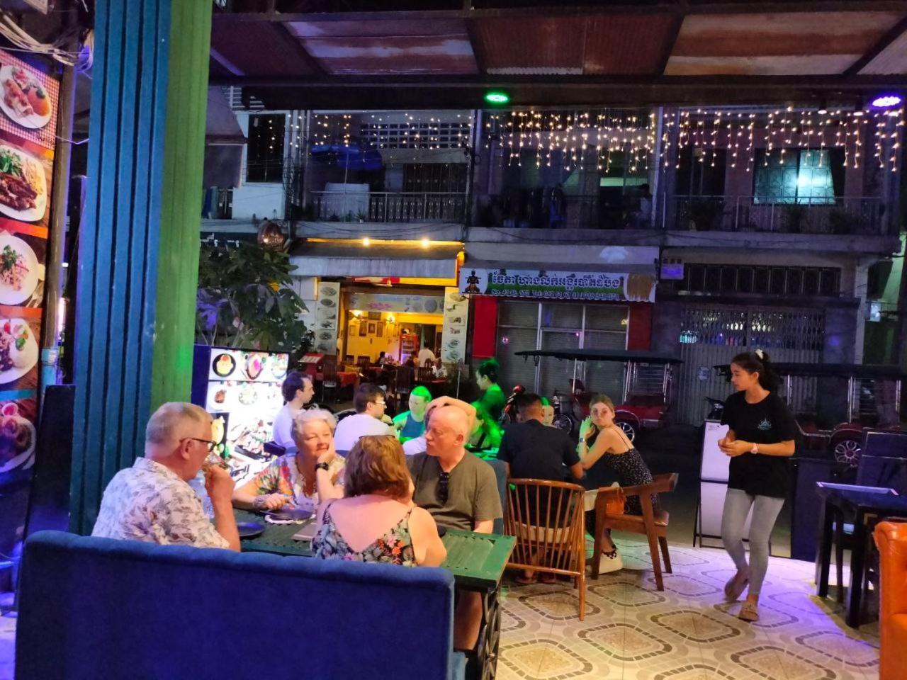 Moonlight Villa Phnom Penh Eksteriør billede